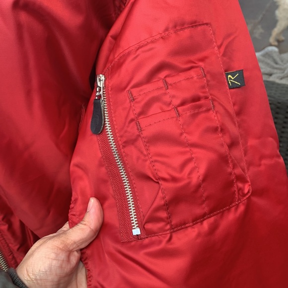 MA-1 reversible bomber jacket, size large in red NWT - Picture 2 of 7